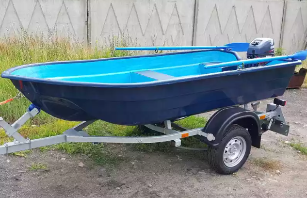 Стеклопластиковая лодка Neman-340 (тримаран) в Армавире