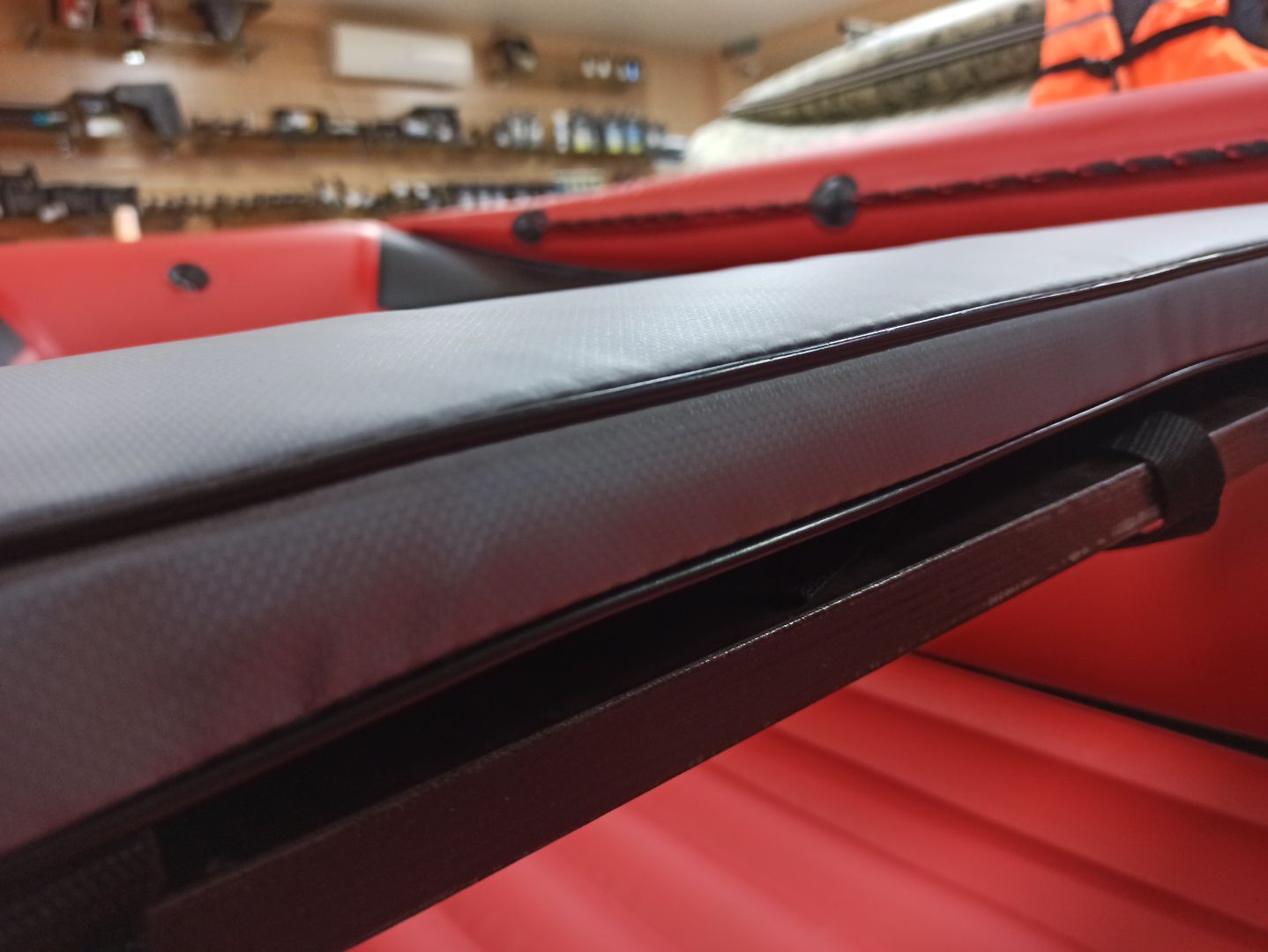 КОМПЛЕКТ МЯГКИХ НАКЛАДОК С СУМКОЙ ДЛЯ ЛОДОК 90Х20 СЕРЫЙ в Армавире