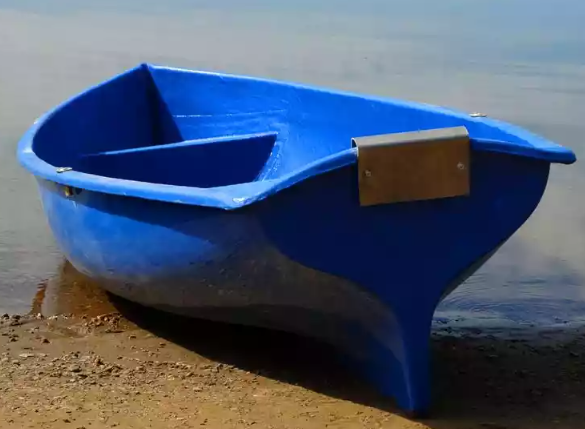 Стеклопластиковая лодка Омуль в Армавире