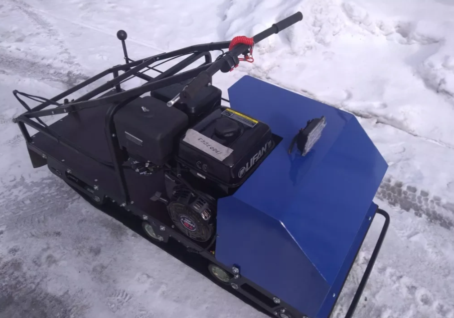 Мотобуксировщик AhtaR ЗИМА с реверсом (задний ход) в Армавире