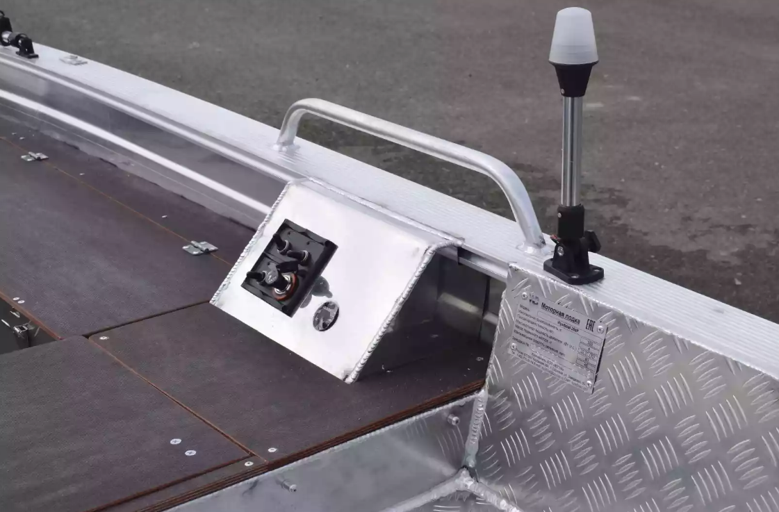 Алюминиевая лодка Wyatboat-390РМ в Армавире