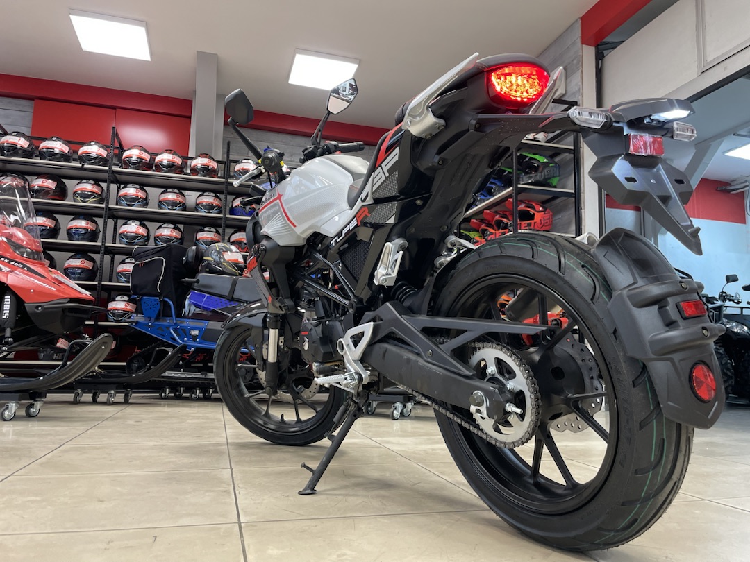 Мопед PROMAX CB150R (49) в Армавире