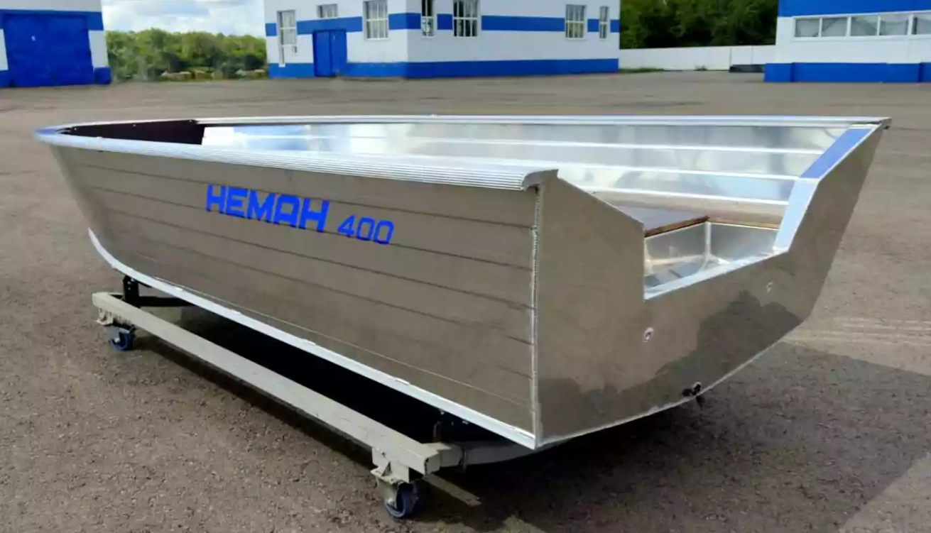 Алюминиевая лодка Неман-400 в Армавире