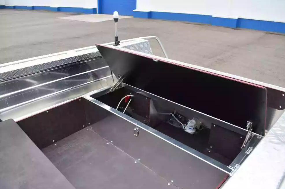 Алюминиевая лодка Wyatboat-390 DCM Увеличенный борт в Армавире