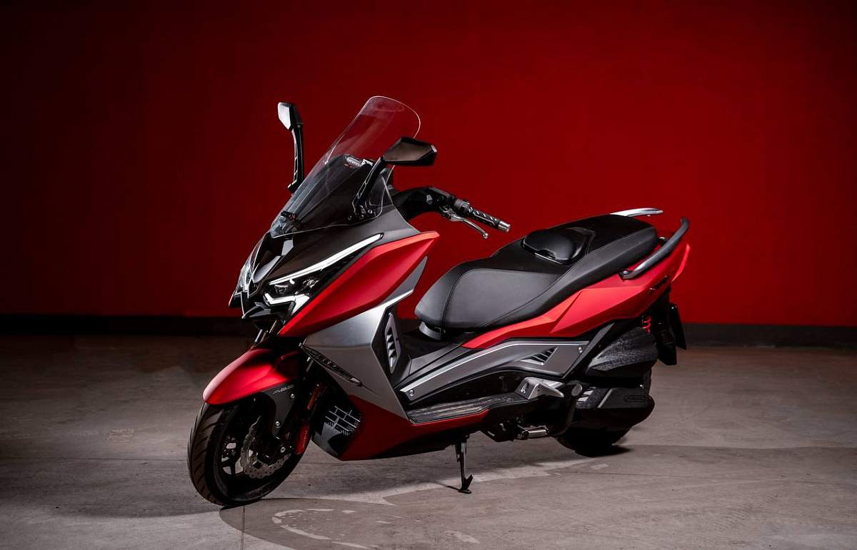 МАКСИСКУТЕР ARIIC 318 в Армавире