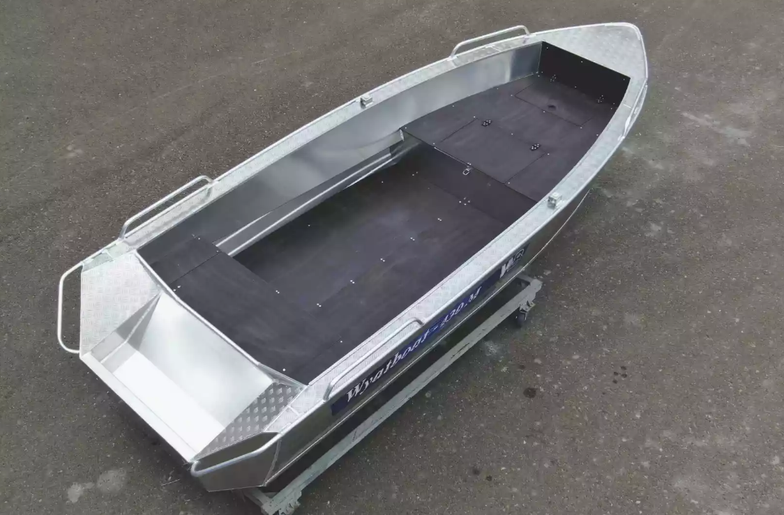 Алюминиевая лодка  Wyatboat-430М FISH в Армавире