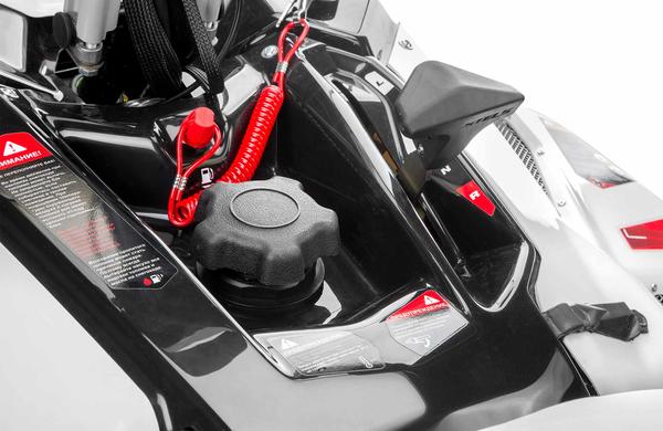 Снегоход STELS SA800R (L LUX WT) ВИТЯЗЬ 2.0 К01 Tech в Армавире