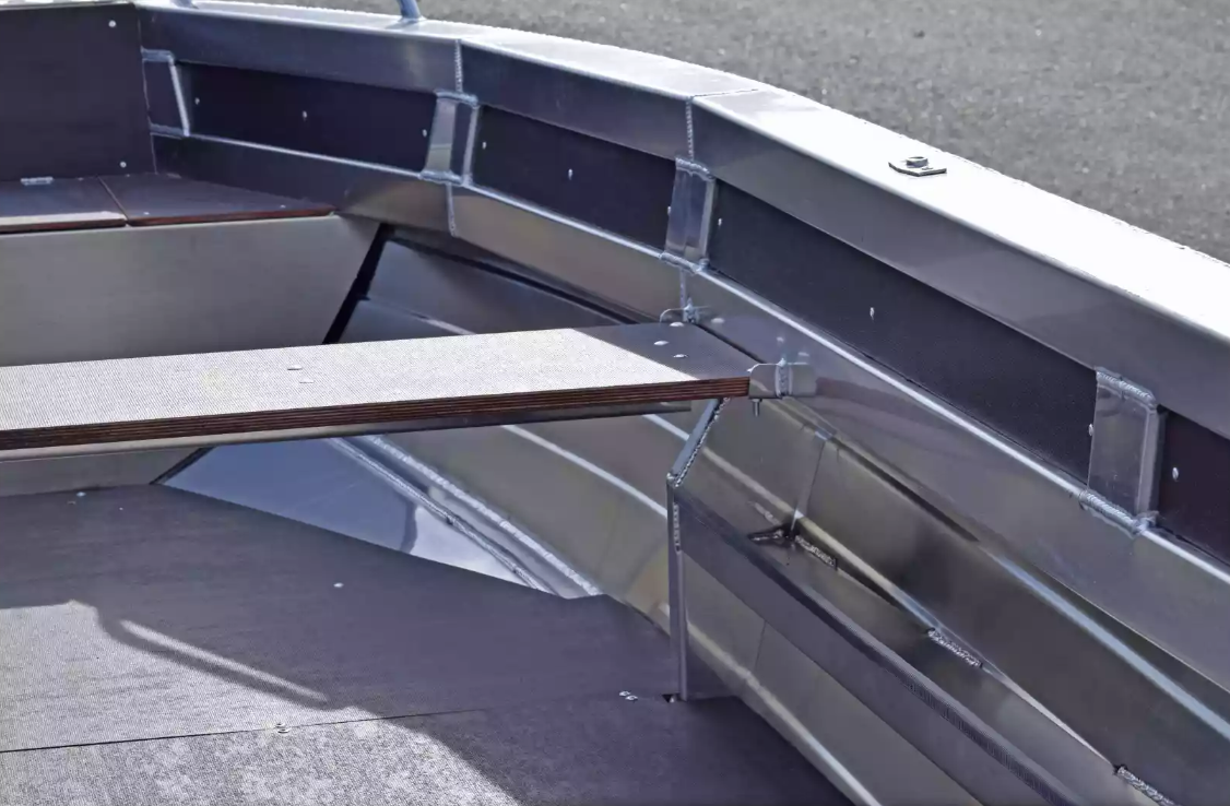 Алюминиевая лодка  Неман-480 Р в Армавире