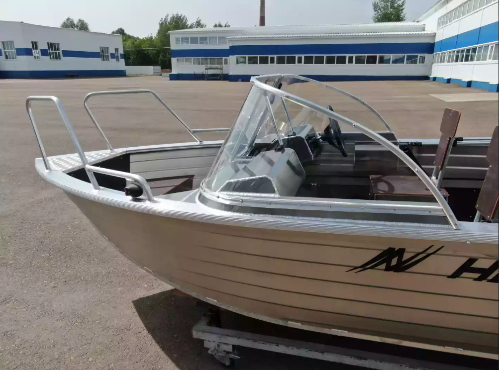 Алюминиевая лодка  Неман-400 DCM NEW в Армавире