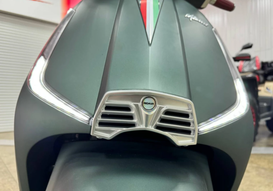 Скутер PROMAX Miami 240 (49) в Армавире