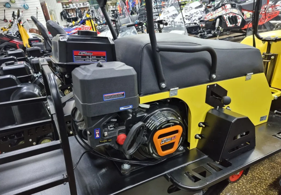 Миниснегоход Бурлак-М Егерь Стандарт SPORT 20 л.с. с эл.зап. в Армавире