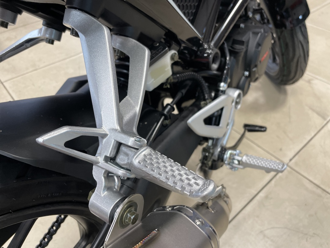 Мопед PROMAX CB150R (49) в Армавире