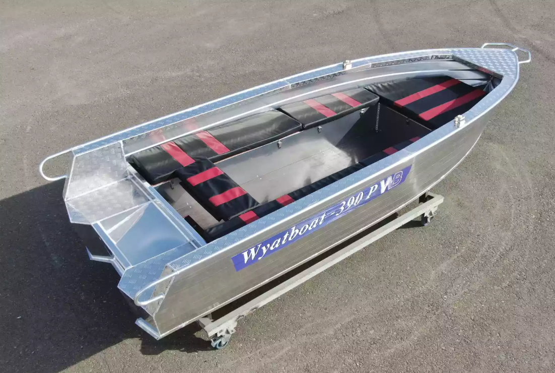 Алюминиевая лодка Wyatboat-390РМ увеличенный борт в Армавире