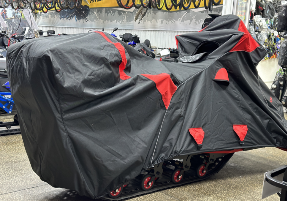 Чехол транспорт. снегохода IKUDZO HUNTER черно-красный Оксфорд ПРЕМИУМ качества с лого IKUDZO в Армавире