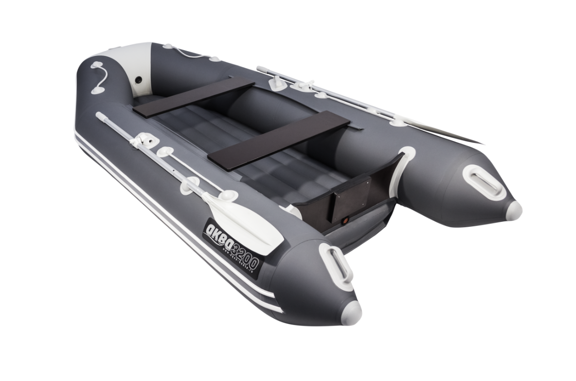 Лодка АКВА 3200 нднд в Армавире