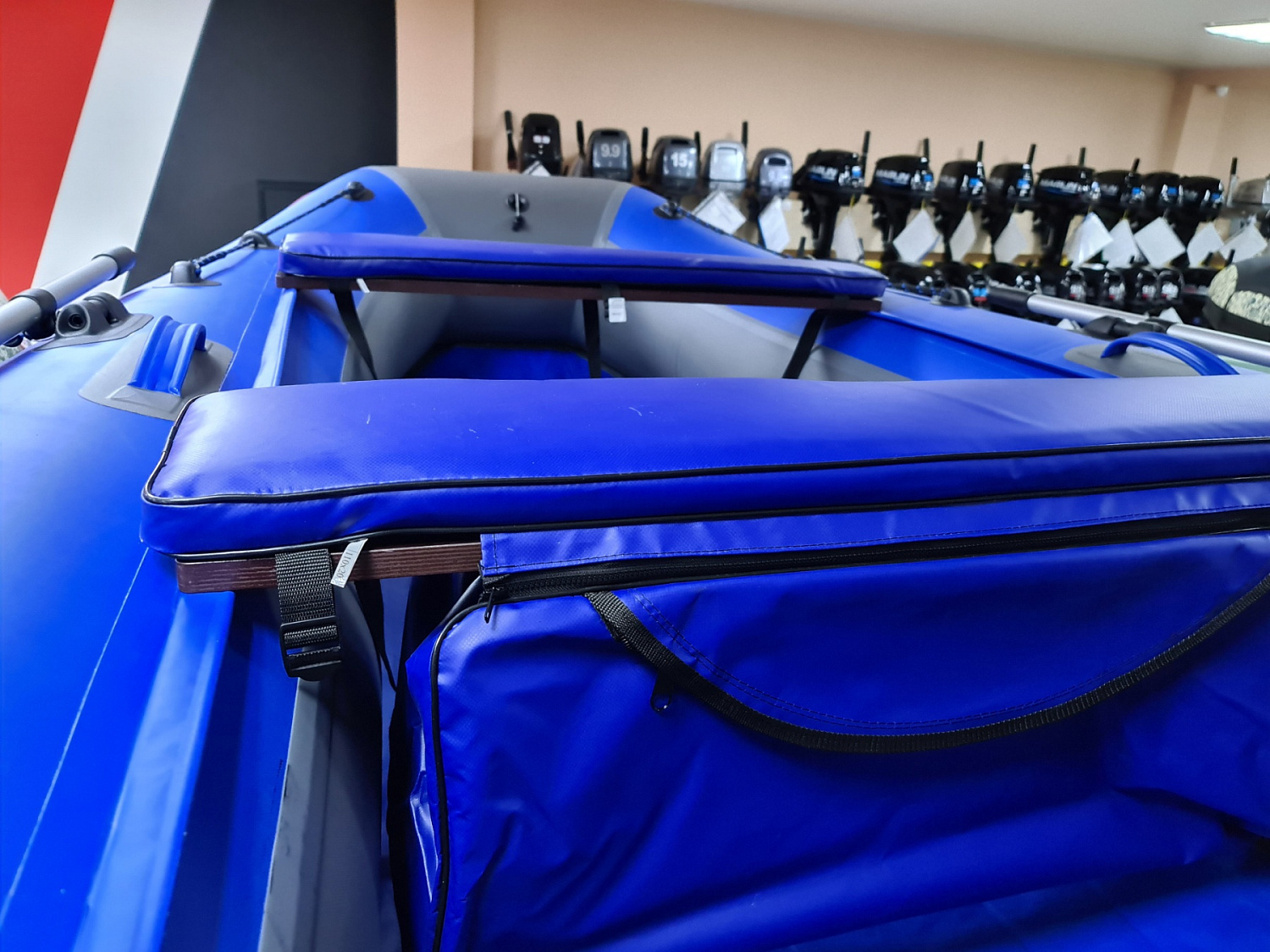 КОМПЛЕКТ МЯГКИХ НАКЛАДОК С СУМКОЙ ДЛЯ ЛОДОК 90Х20 СИНИЙ в Армавире