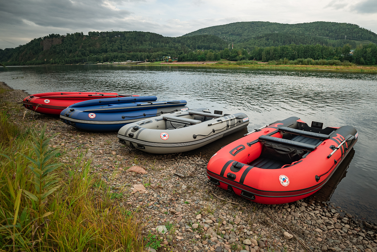 Лодка MISHIMO RIVER FJET PRO 430  под водомет в Армавире