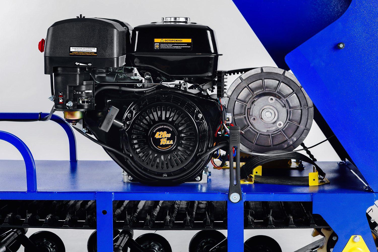 Мотобуксировщик SNOW DOG 17 с эл. запуском (DINKING) в Армавире