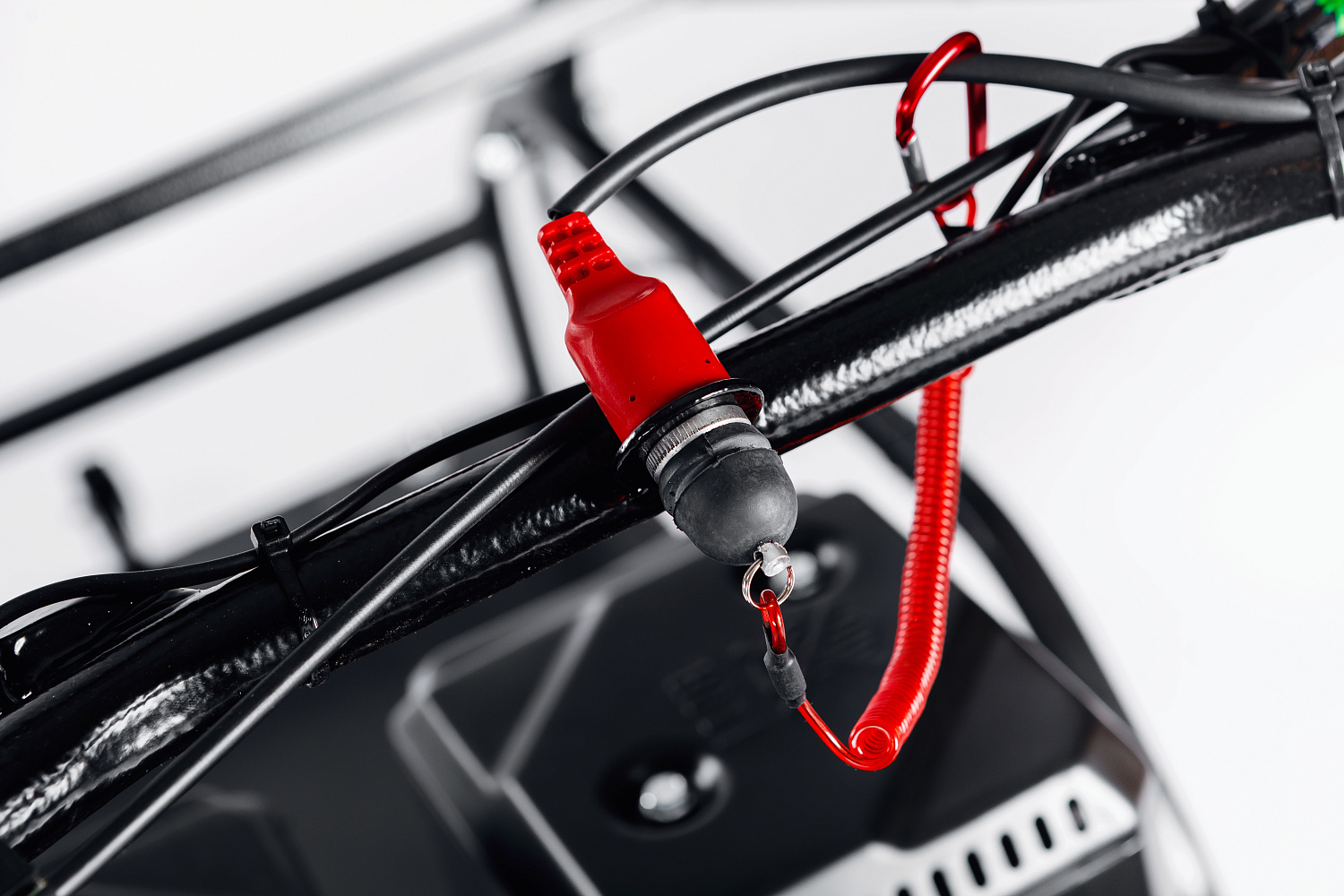 МОТОБУКСИРОВЩИК IKUDZO LONG 2.0 1700/500 EKR19 в Армавире