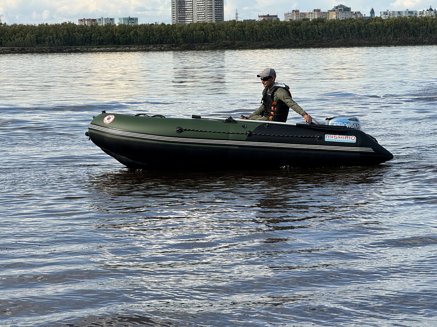 Лодка MISHIMO BIG FLOOR 360 в Армавире