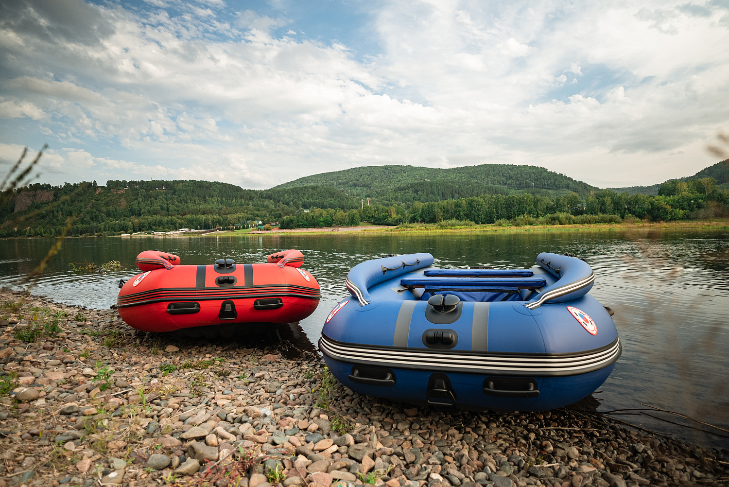 Лодка MISHIMO RIVER FJET PRO 430  под водомет в Армавире