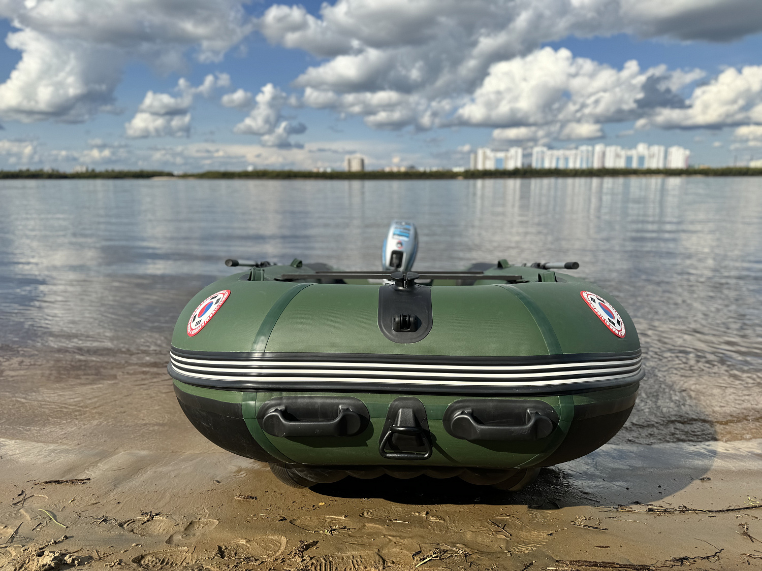 Лодка MISHIMO BIG FLOOR 420 в Армавире