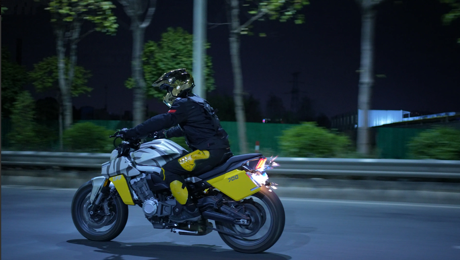 Мотоцикл Benda LFS 700 в Армавире